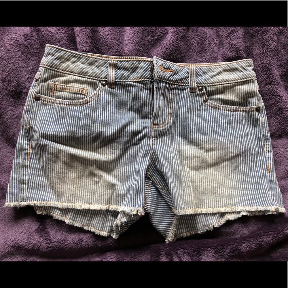 LC Lauren Conrad Distressed Jean Shorts